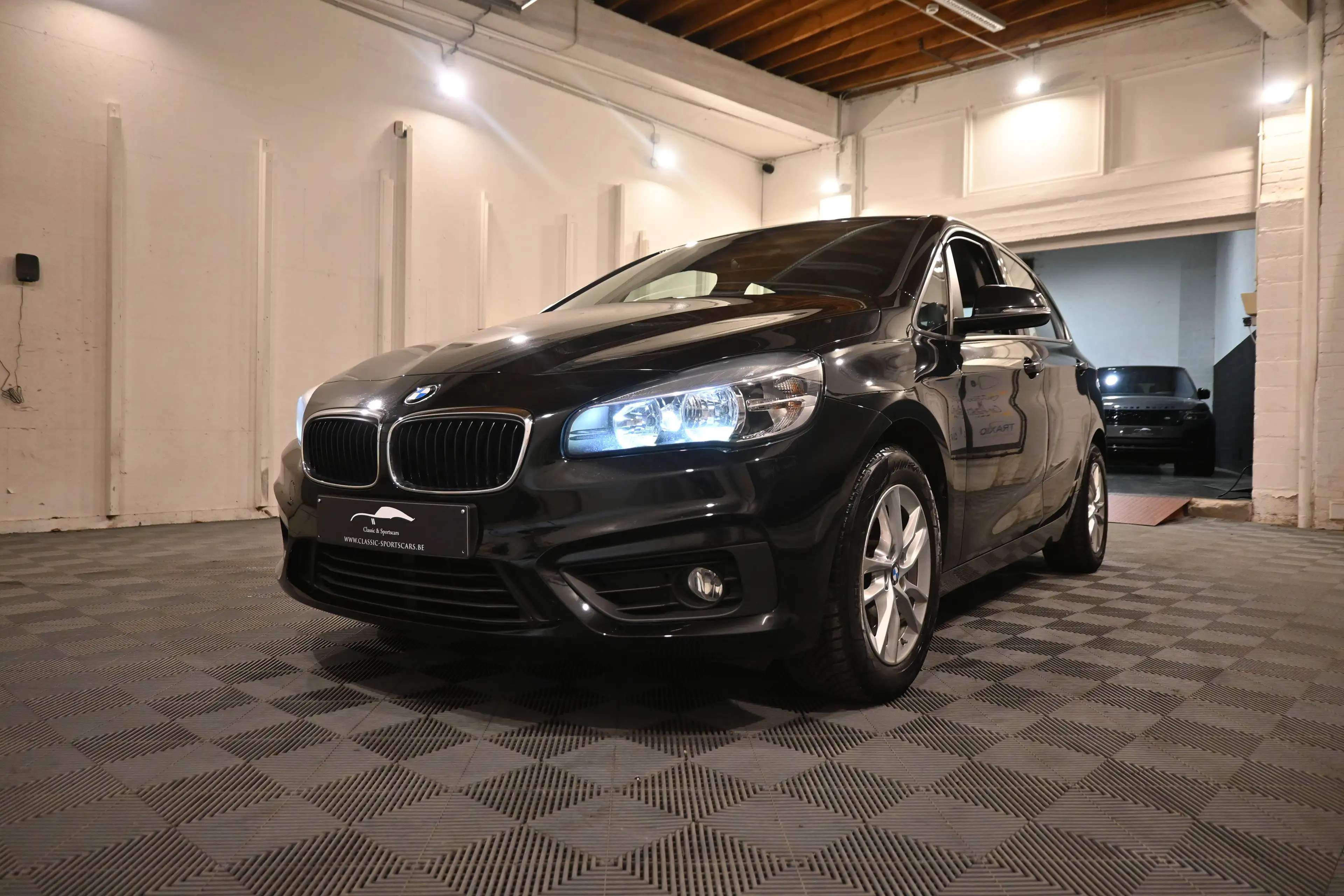 BMW 216 d  Active Tourer / LEDS / GPS NAVIGATION / BLUETOOTH / PDC !! — photo 3