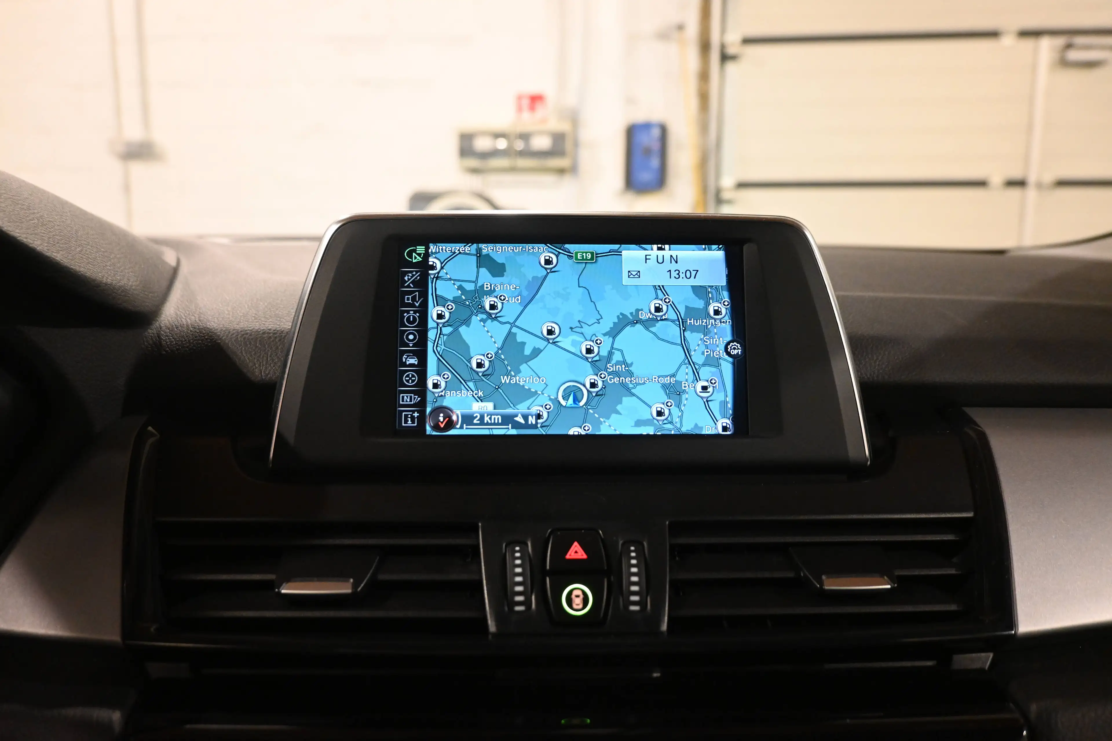 BMW 216 d  Active Tourer / LEDS / GPS NAVIGATION / BLUETOOTH / PDC !! — photo 12