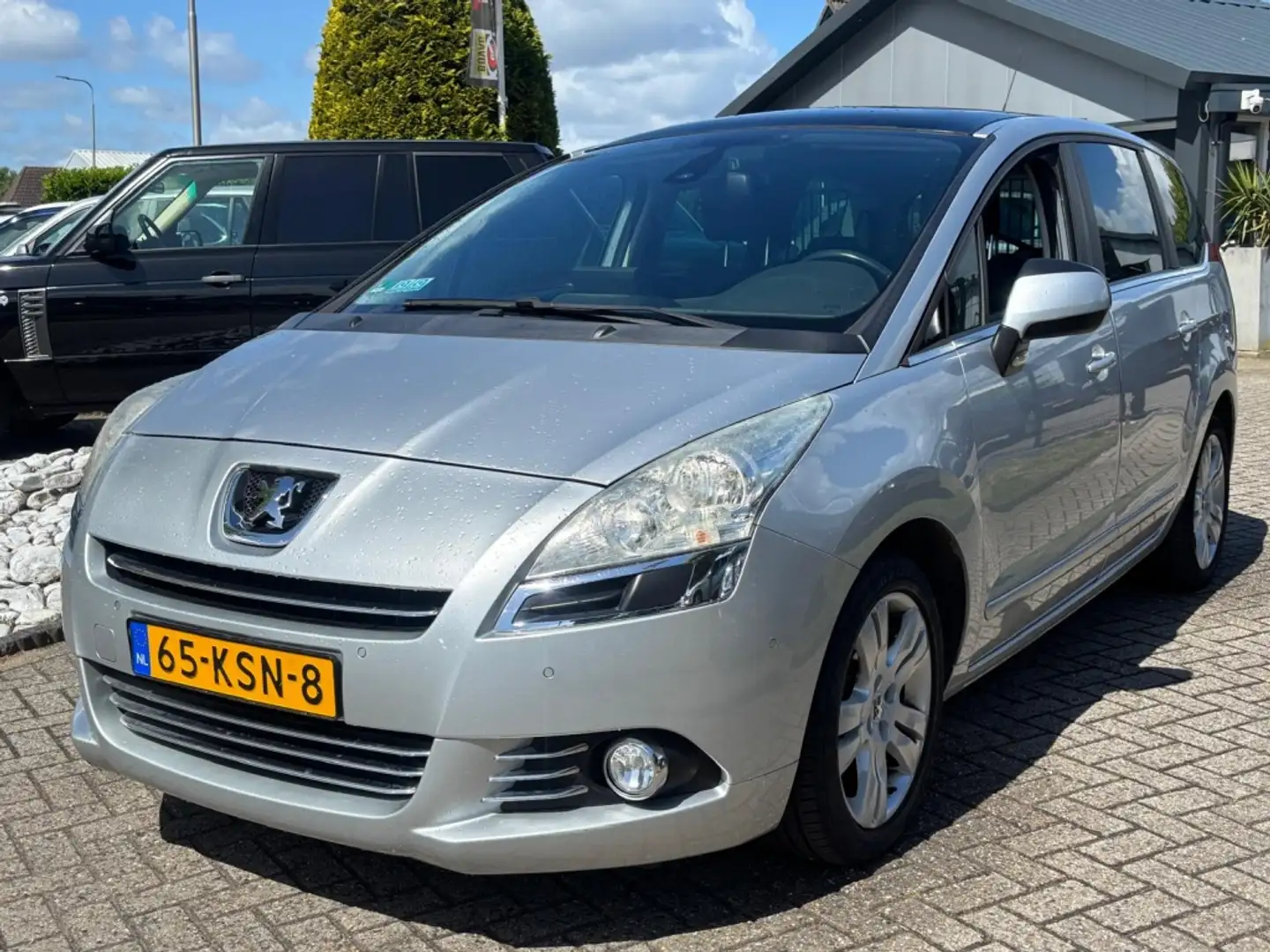 Peugeot 5008 1.6 Benzine 2010 Trekhaak 7-Persoons Grijs - 1