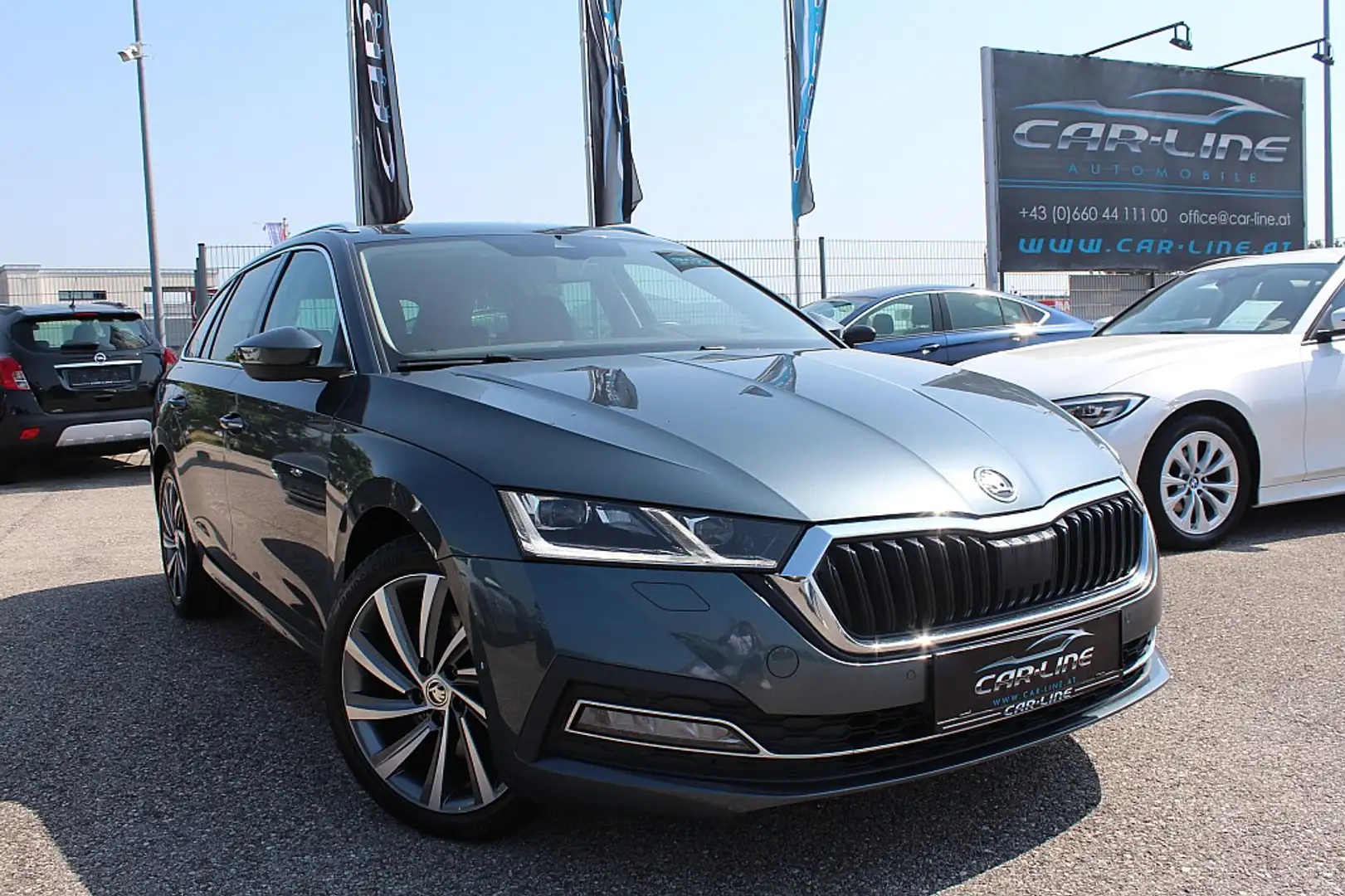 Skoda Octavia Combi 2,0 TDI Business DSG |LED |Navi |ACC |Hea... Grau - 1