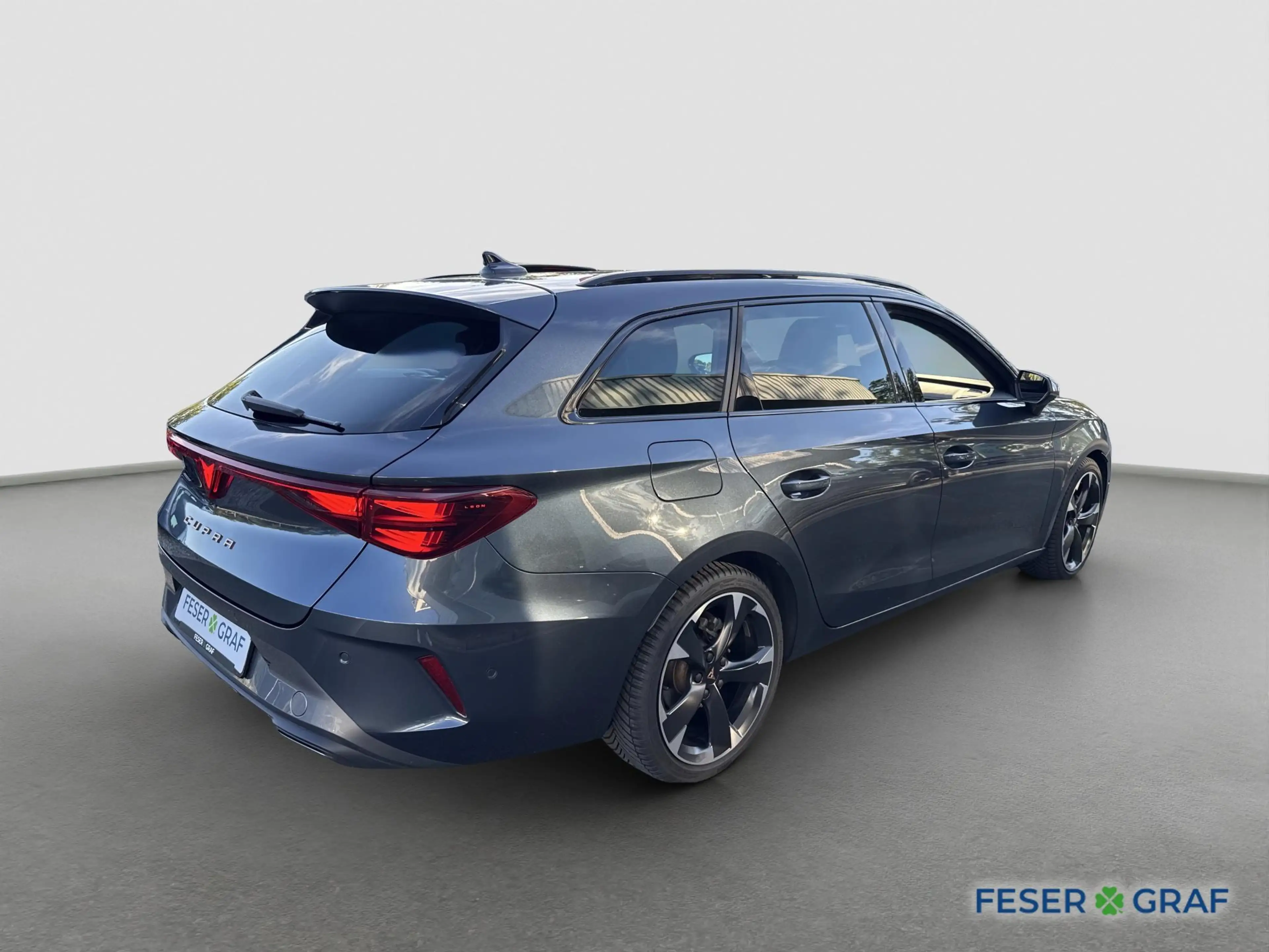 CUPRA Leon SP TDI DSG AHK RFK Matrix Keyless Navi SHZ — photo 3