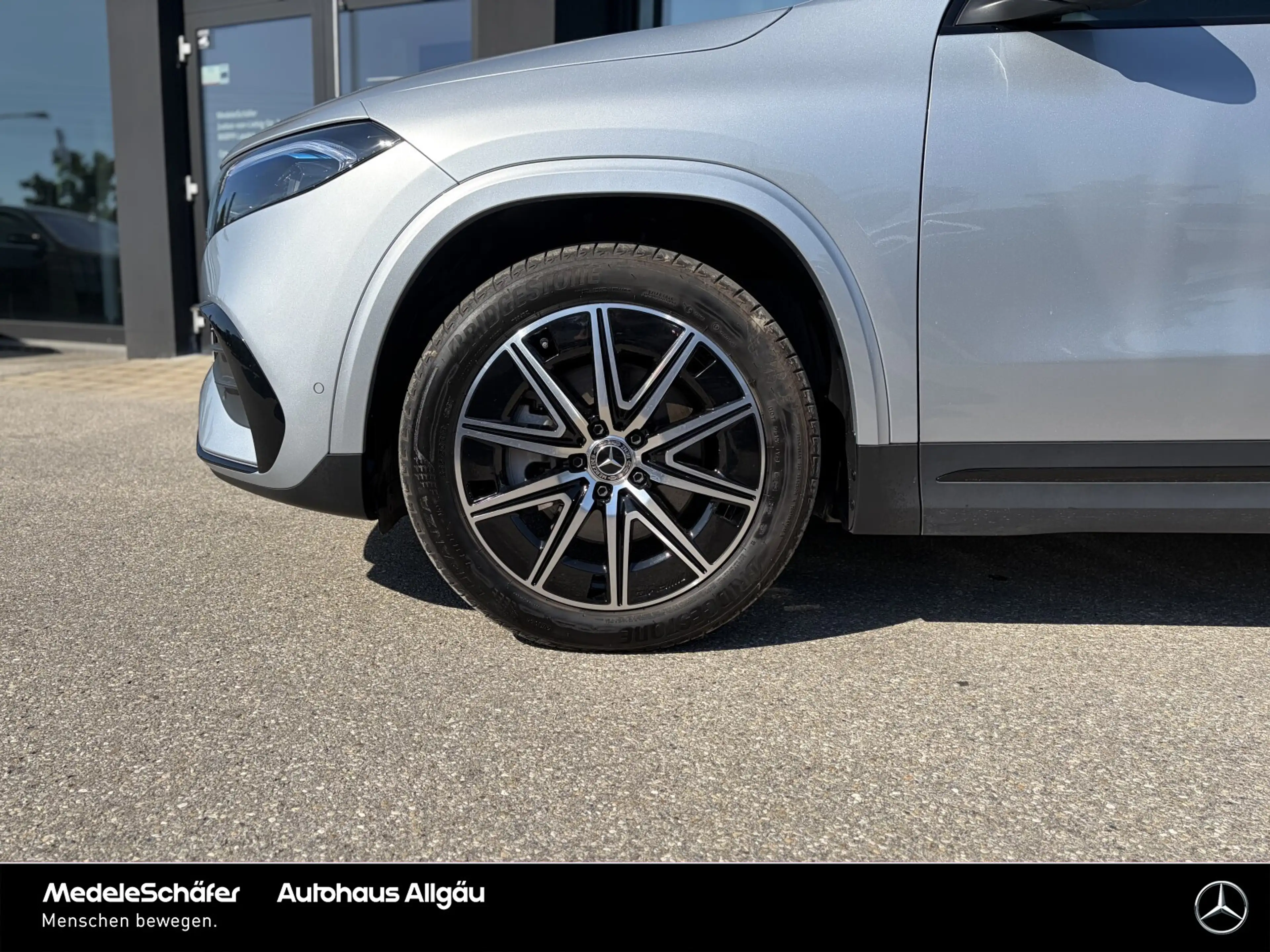 Mercedes-Benz EQA 350 EQA 350 4M AMG Night KeylGo Sound 360° 19" Sport — photo 14