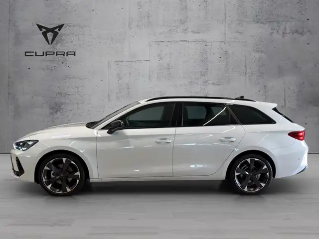 Cupra Leon view 4