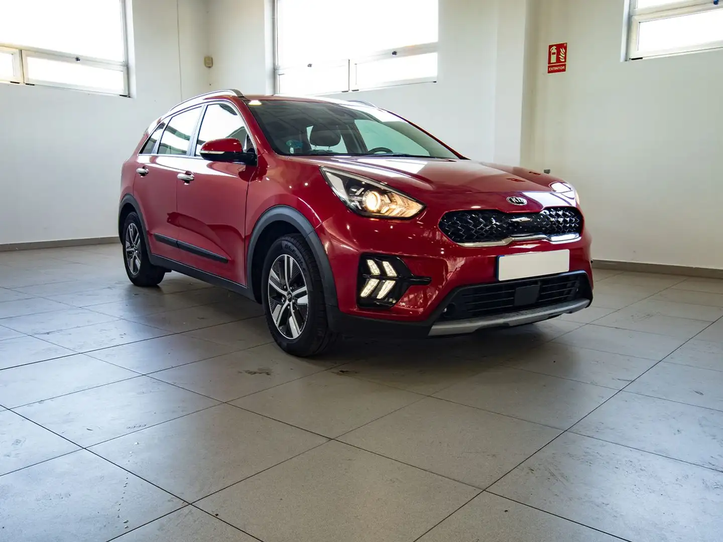 Kia Niro 1.6 GDI HYBRID DRIVE 141 5P Rojo - 2