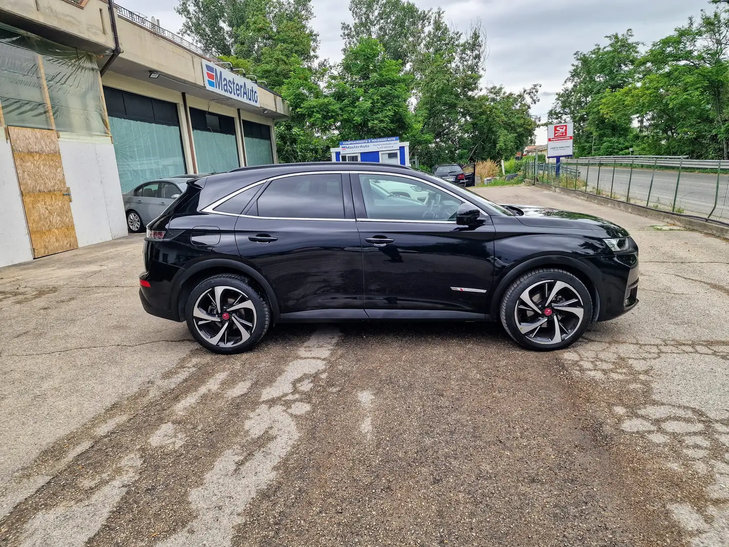DS Automobiles DS 7 Crossback hdi Performance Line+ 130cv auto Nero - 2