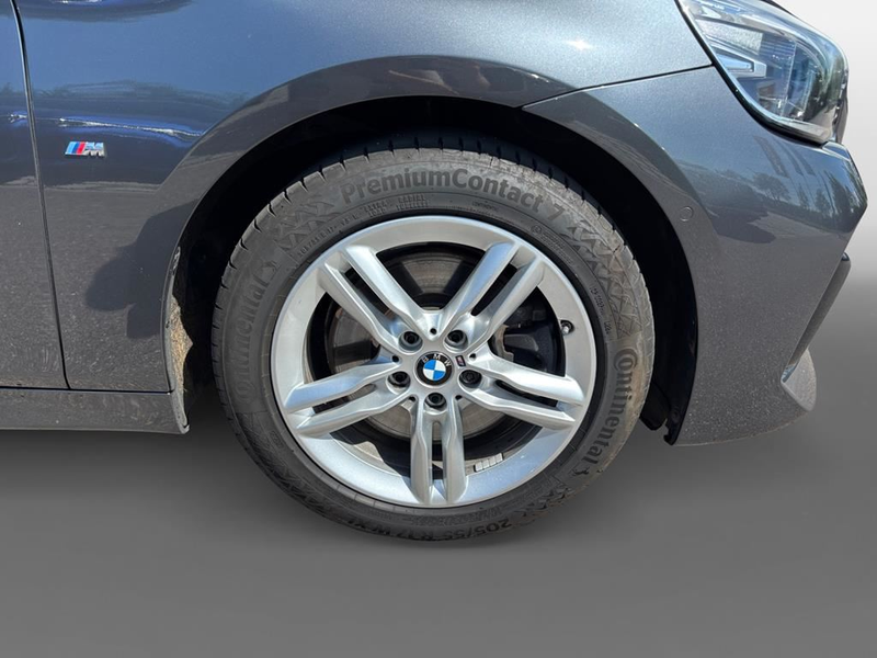BMW 218 M Sport — photo 15