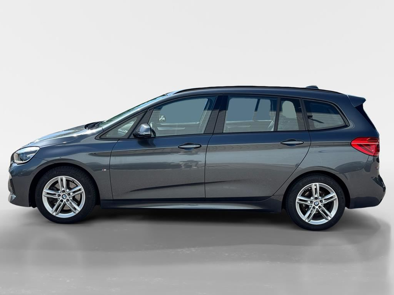 BMW 218 M Sport — photo 4