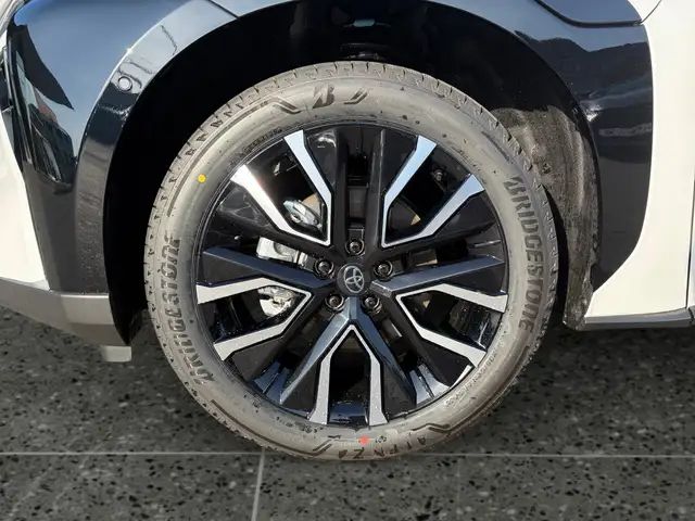 Toyota bZ4X bZ4X BEV 252kW 4x4 Lounge Ansicht 15