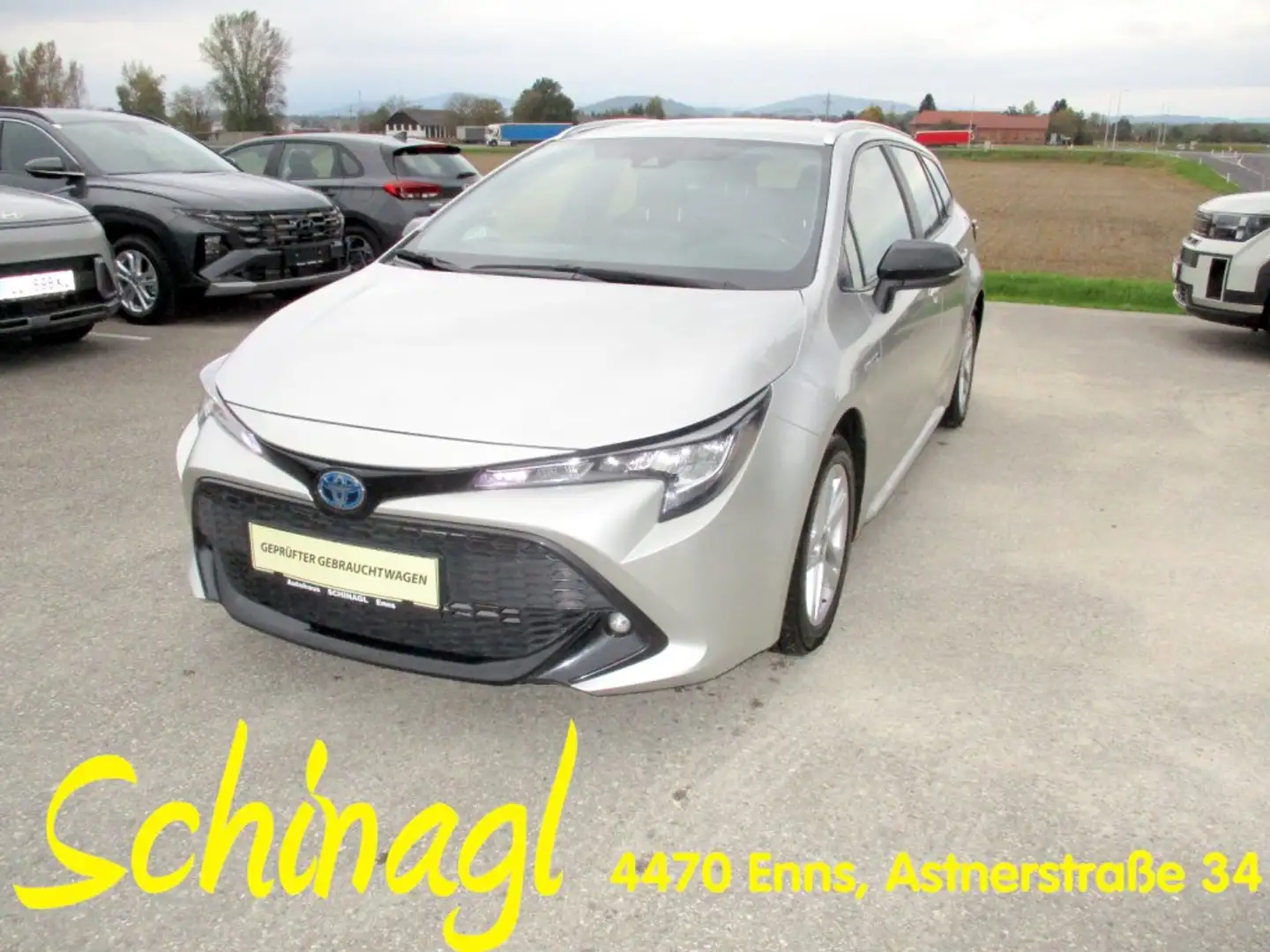 Toyota Corolla Kombi 1,8 HSD Active Plateado - 1