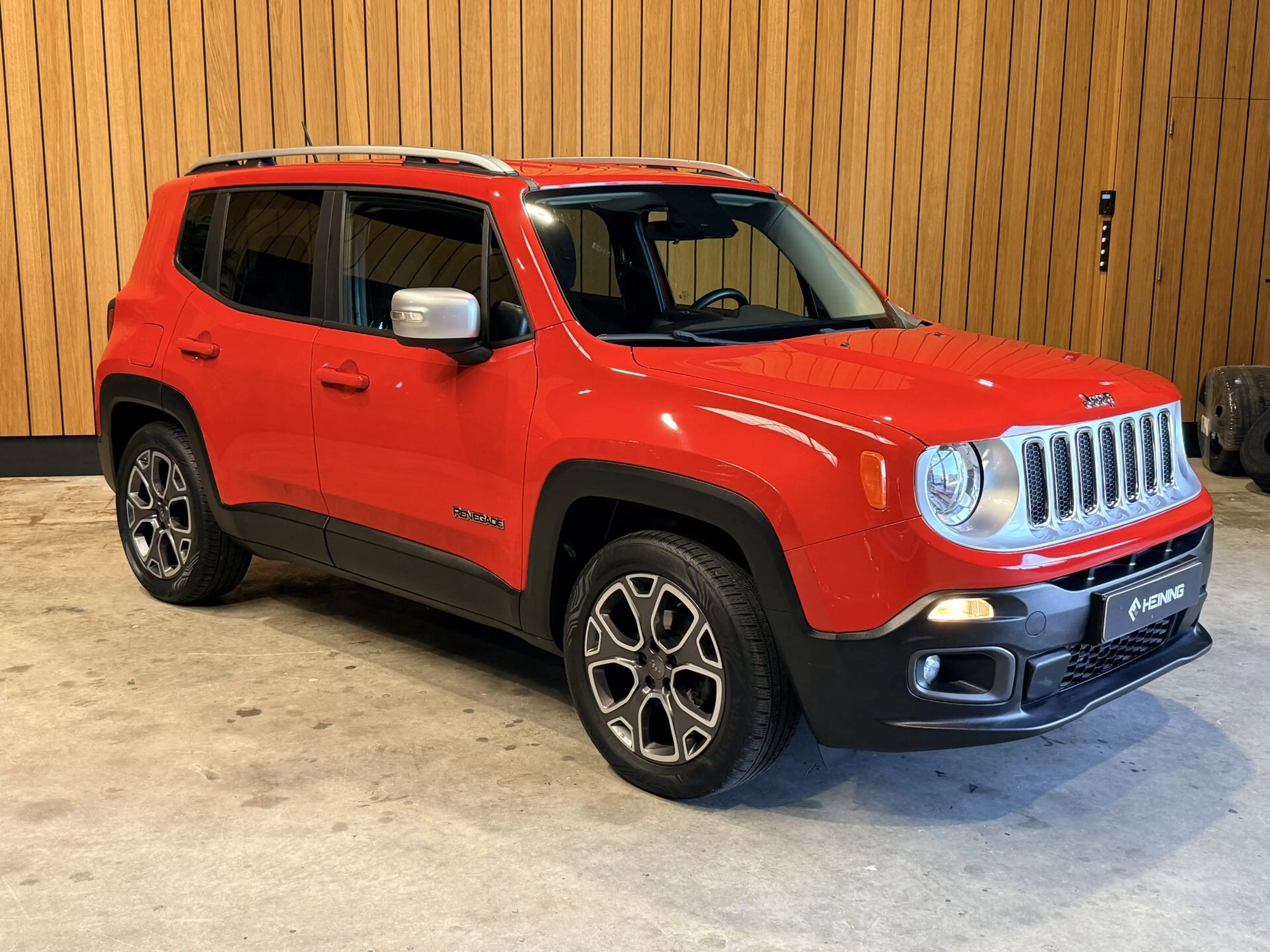 Jeep Renegade 1.4 MultiAir Limited — photo 3