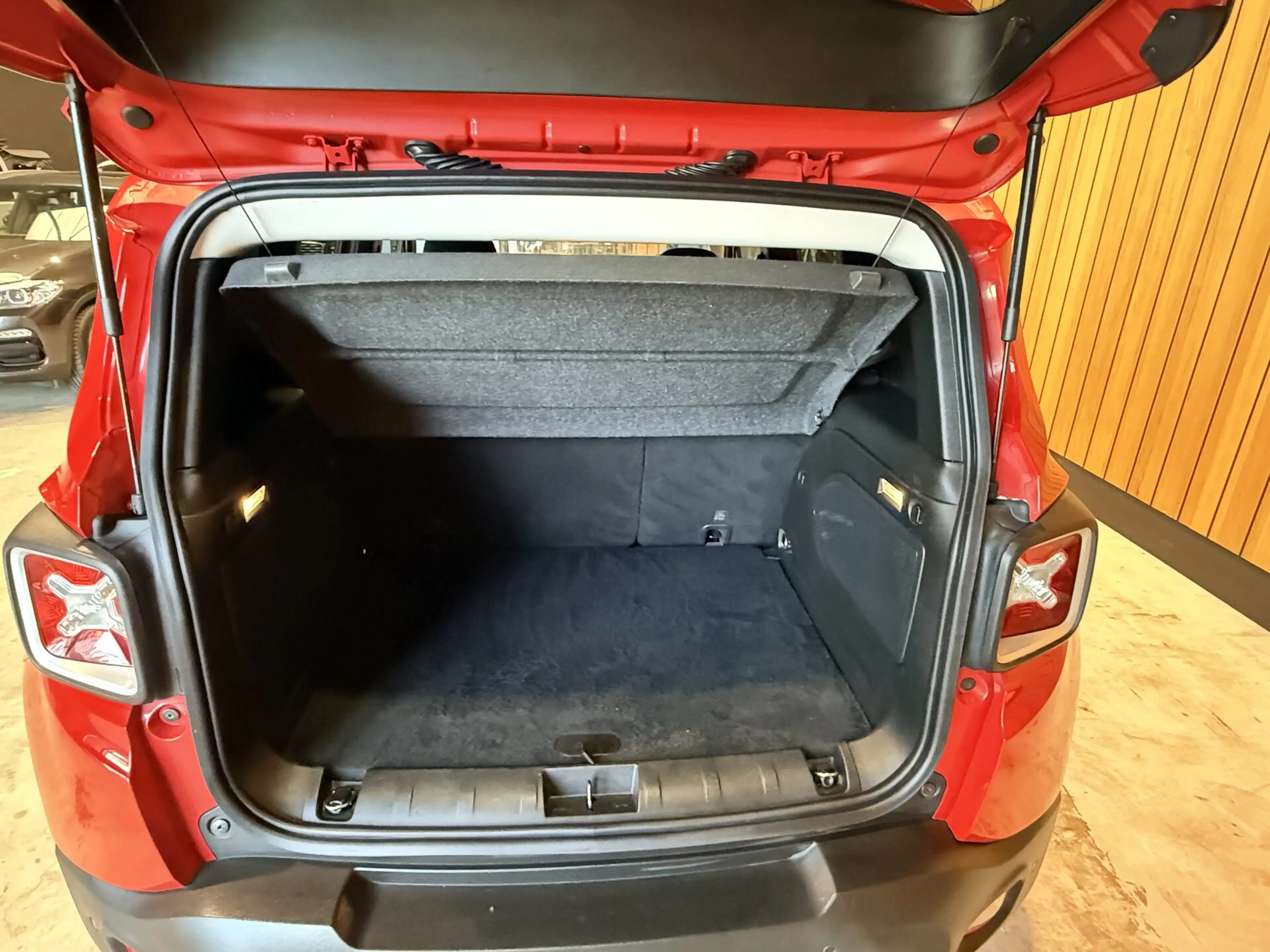 Jeep Renegade 1.4 MultiAir Limited — photo 11