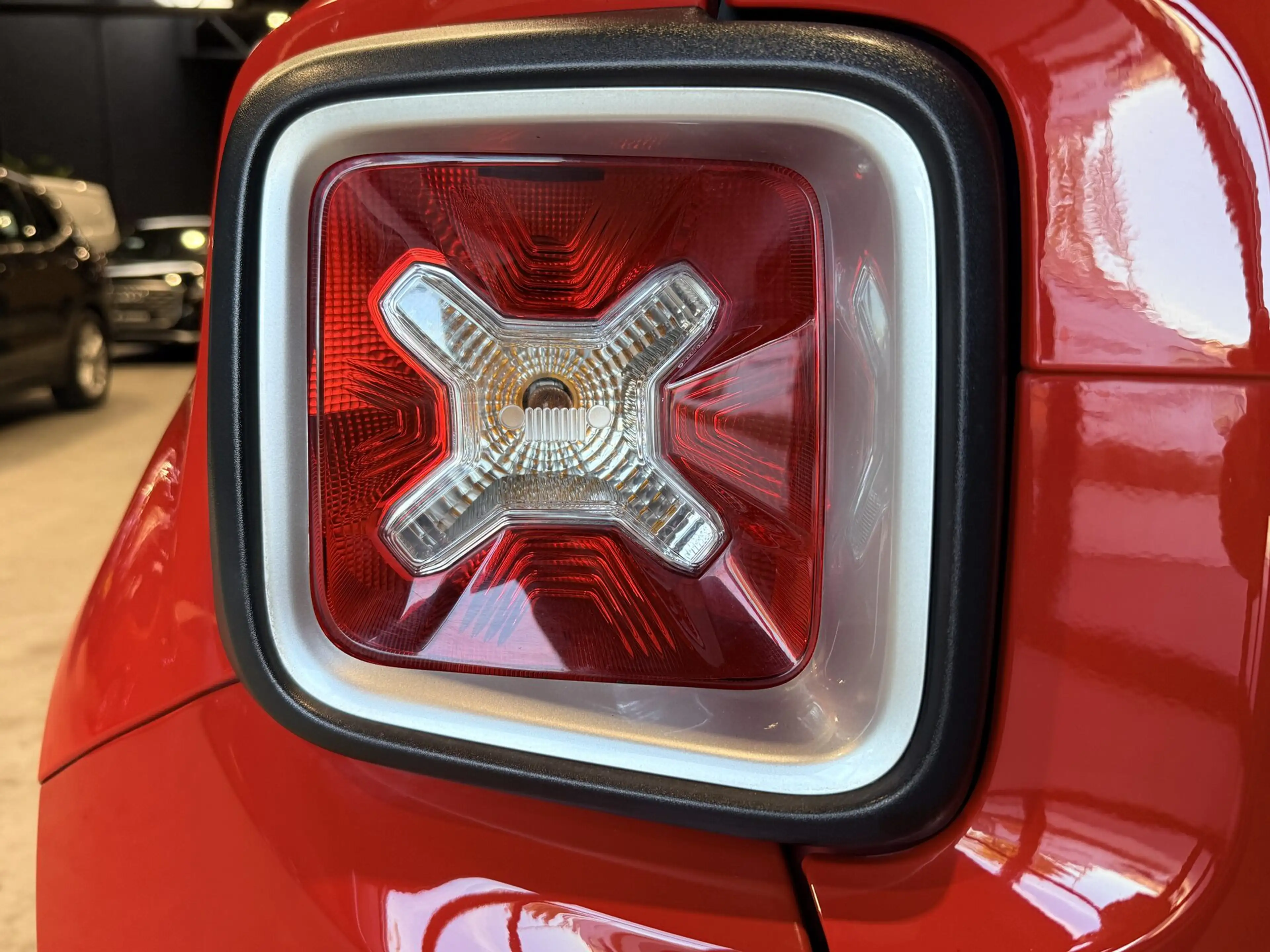 Jeep Renegade 1.4 MultiAir Limited — photo 10