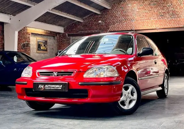 Honda Civic EJ9 1.4i 75 ch 55 240 kms certifiés Toit ouvrant Carnet et historique État exceptionnel