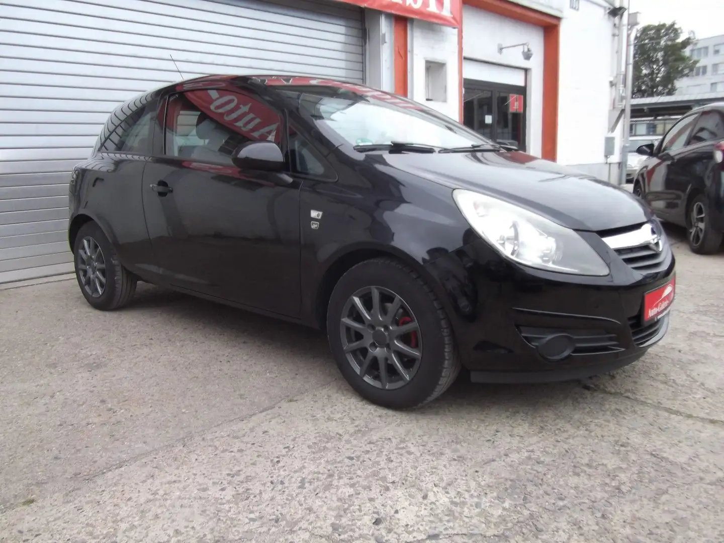 Opel Corsa D Edition "111 Jahre" Zwart - 2
