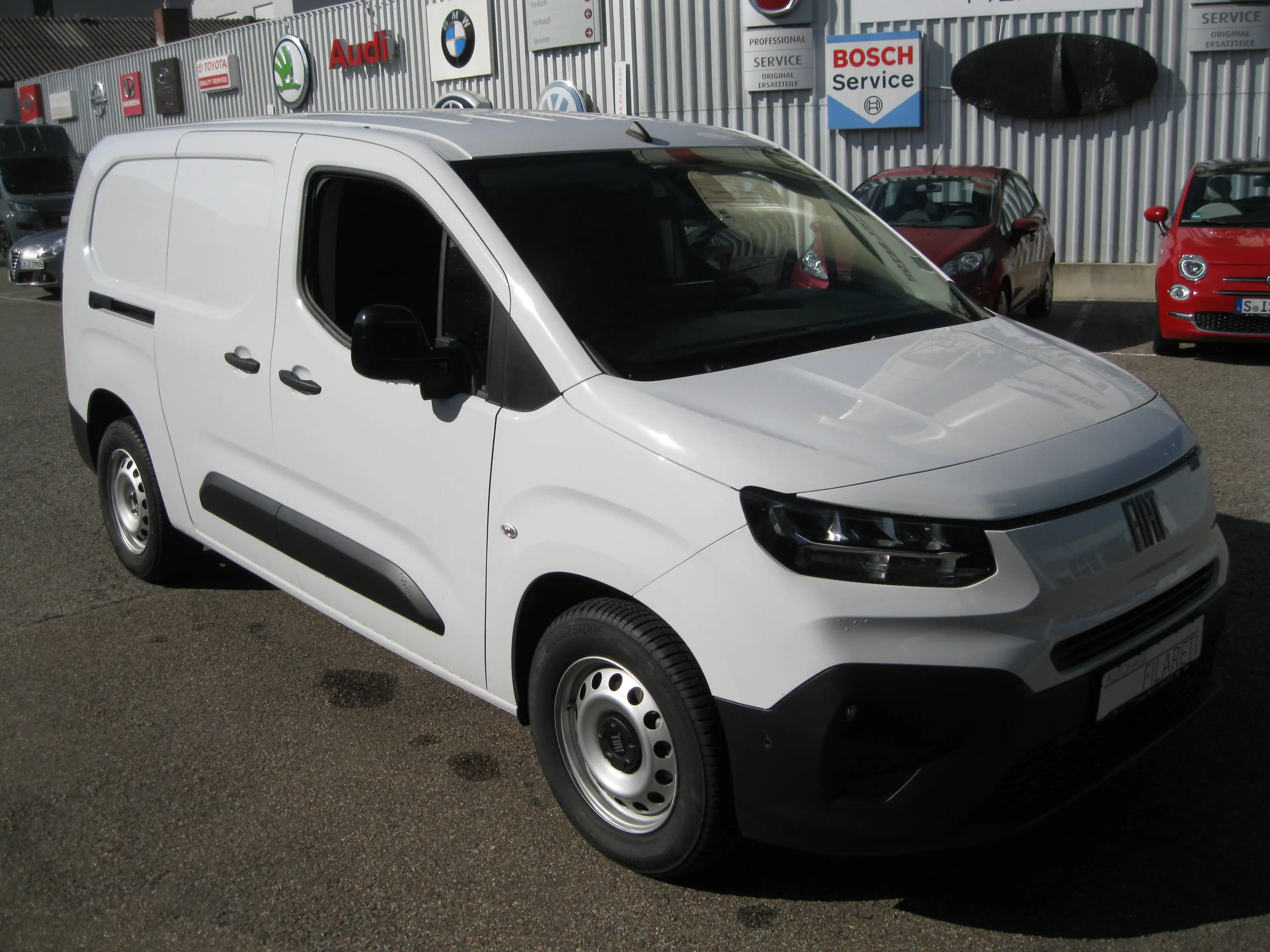 Fiat Doblo Series 4 Kastenwagen XL Diesel 130PS Automatik-ZV-PDC-KLIMA-ZV — photo 2