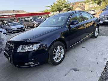 2.0 TDI ** Abstandtempomat/Xenon/Navi**