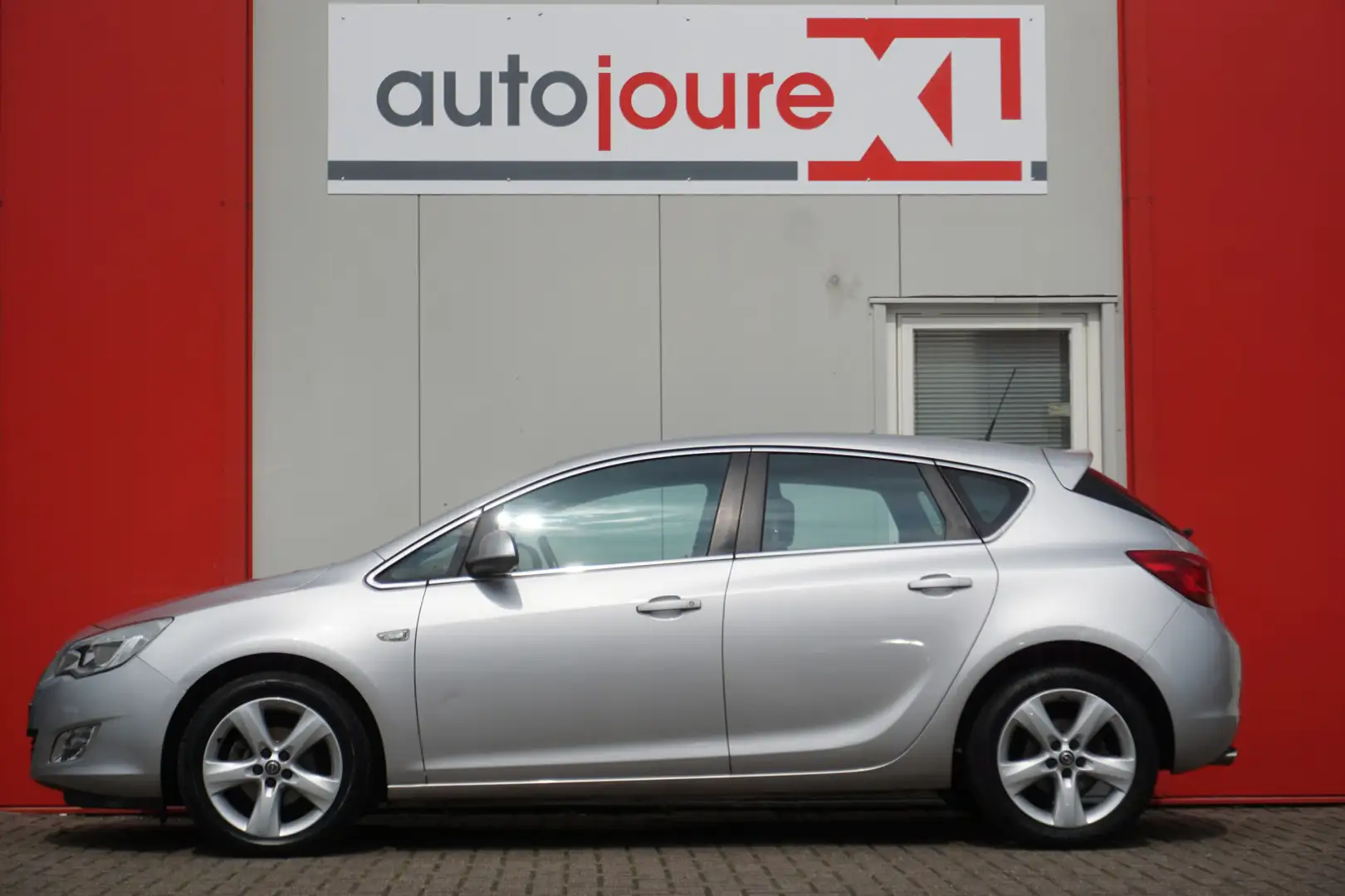 Opel Astra 1.4 Turbo Edition Grijs - 2