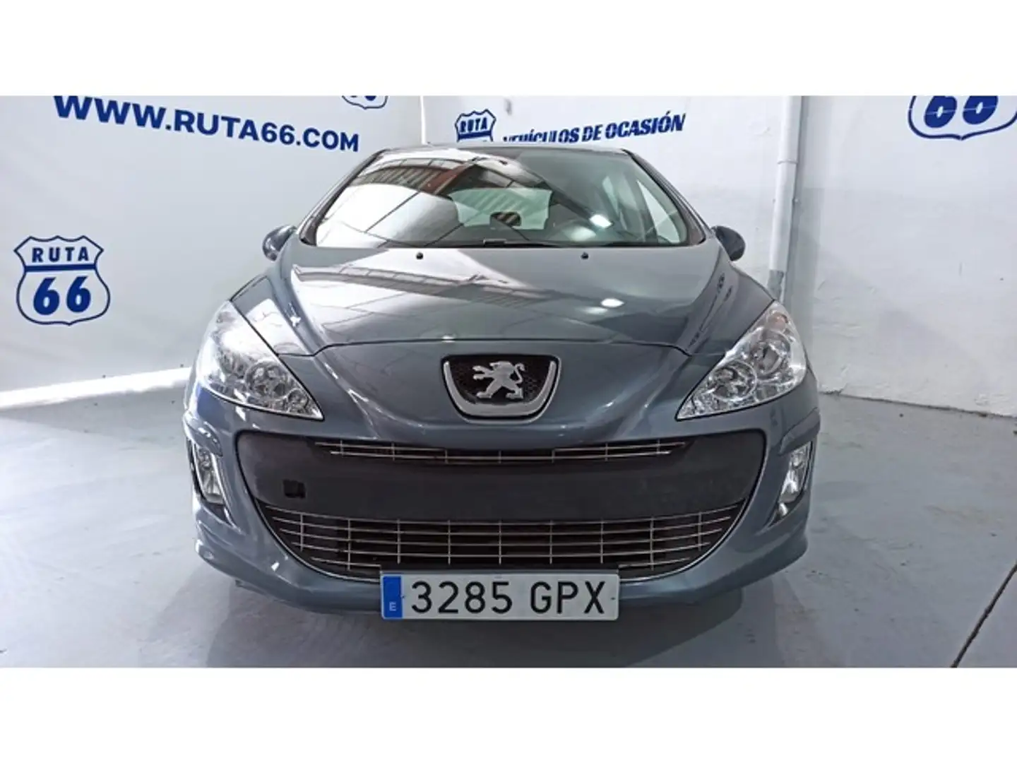 Peugeot 308 1.6HDI Sport Gris - 2