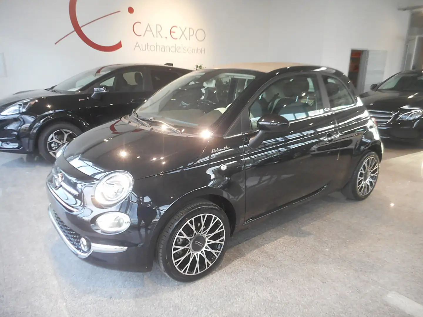 Fiat 500C FireFly Hybrid 70 Dolcevita Schwarz - 1