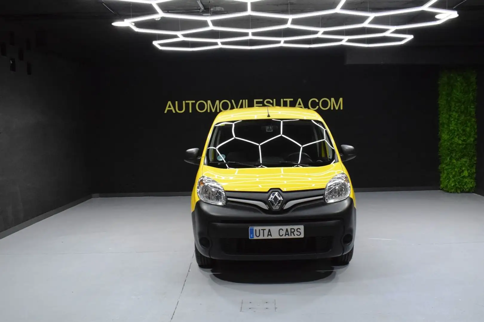 Renault Kangoo Fg. Maxi 1.5dCi Profesional 66kW 2pl. Amarillo - 2
