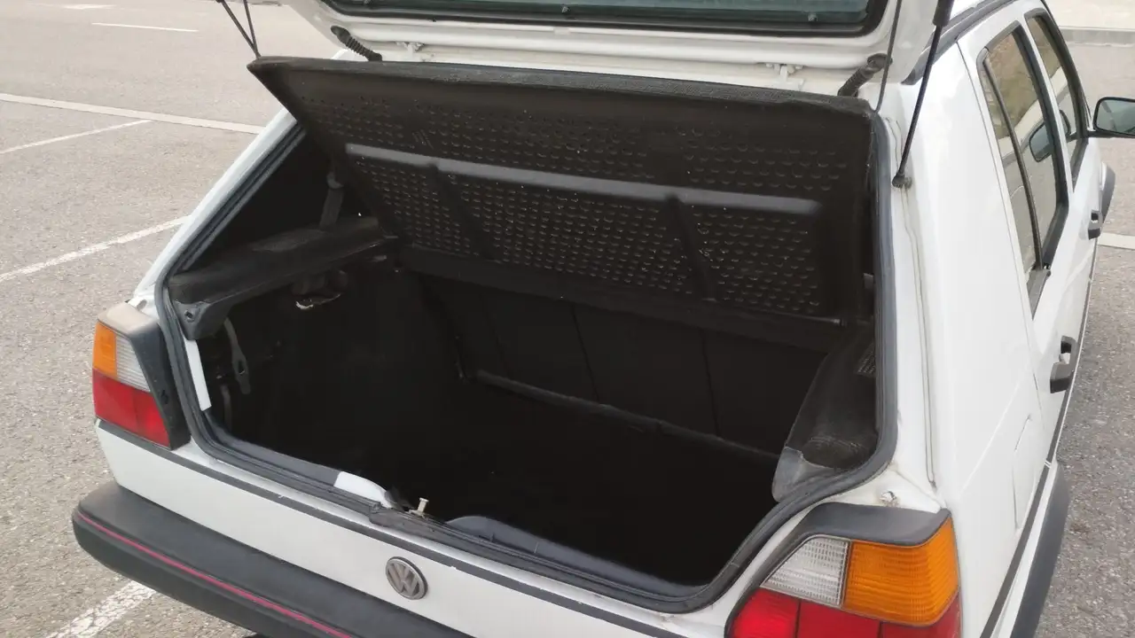 Volkswagen Golf GTI 1.8 110, foto 9