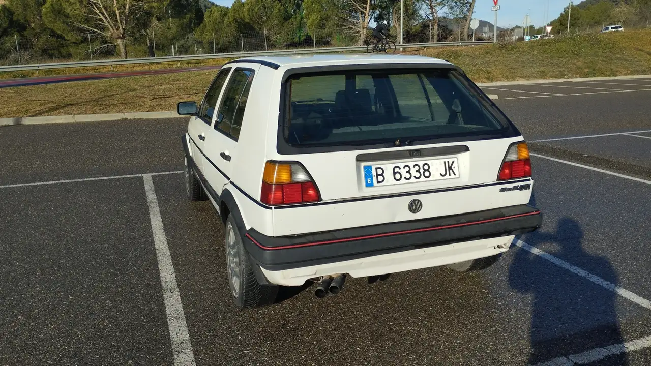 Volkswagen Golf GTI 1.8 110, foto 4