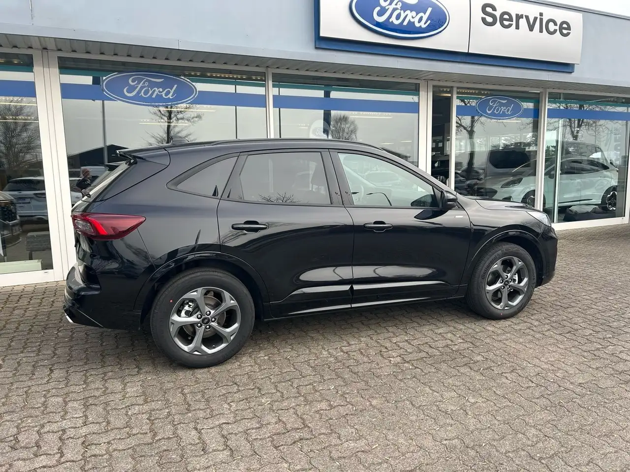 Ford Kuga ST-Line 4