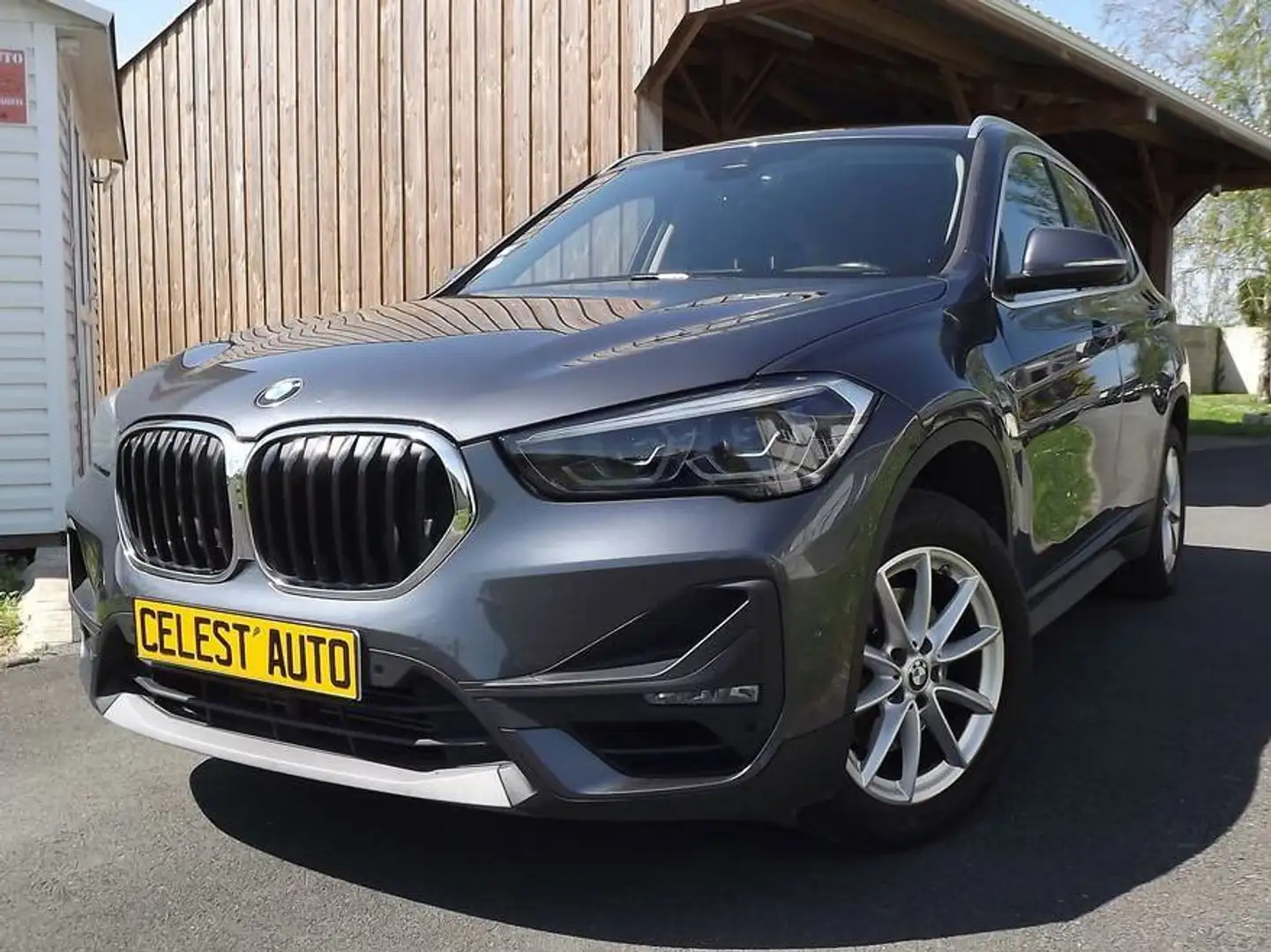 BMW X1 X1 sDrive 18i 140 ch DKG7 Business Design Gris - 1
