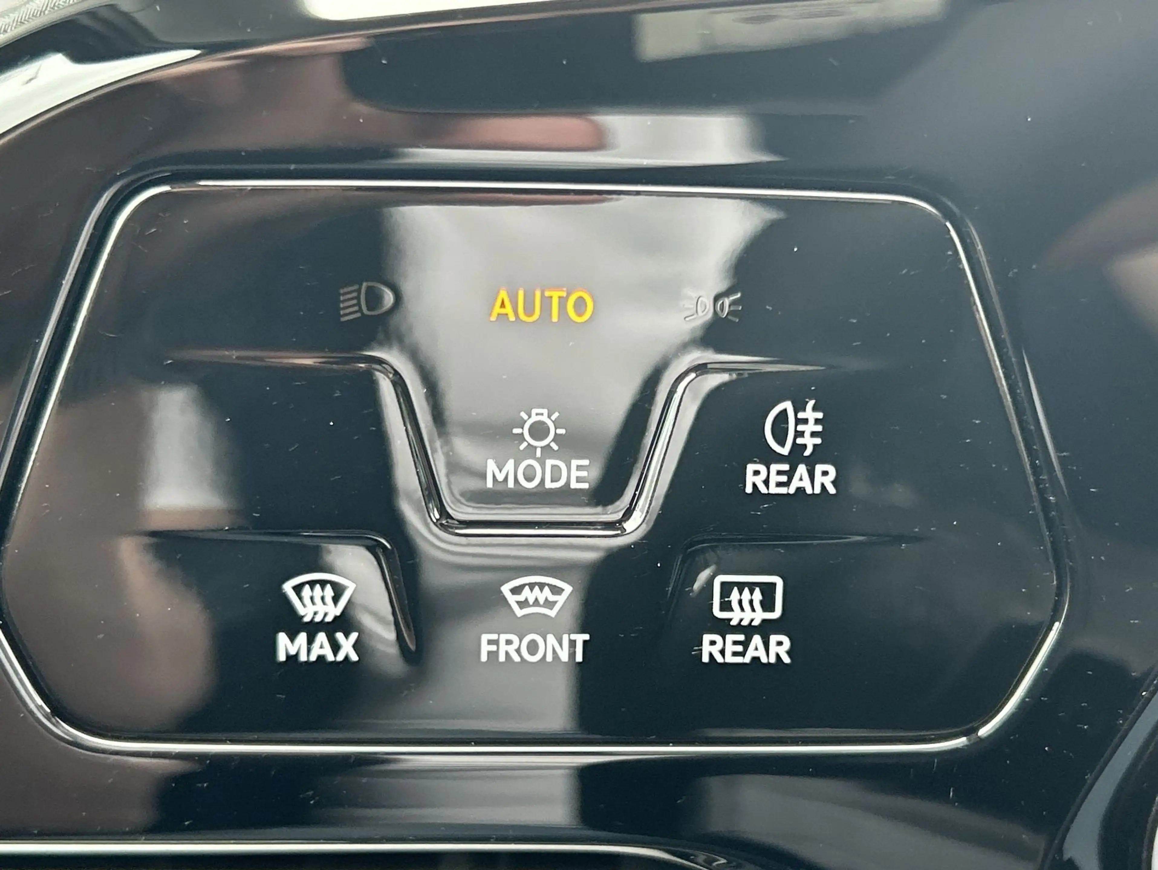Volkswagen Caddy NFZ Life 5-Sitzer Motor: 1.5 l TSI EU6 85 kW Getr — photo 11