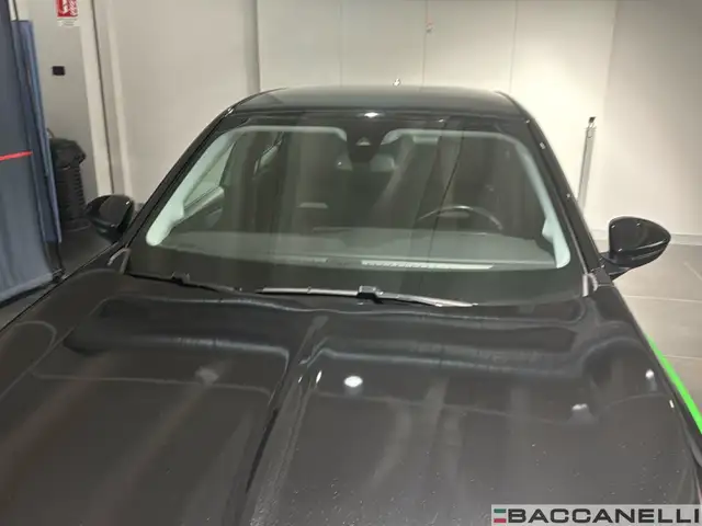 Opel Mokka-E view 8