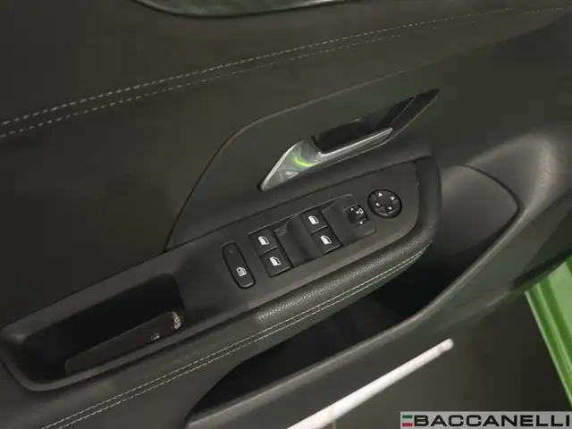 Opel Mokka-E view 11