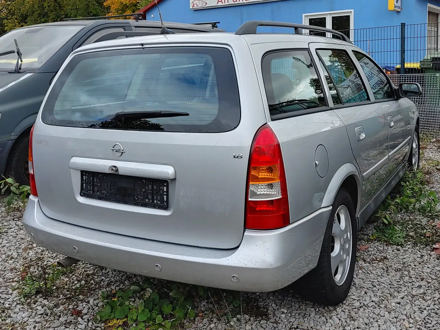 Opel Astra Astra Caravan 1.8 Caravan Elegance Silber - 2