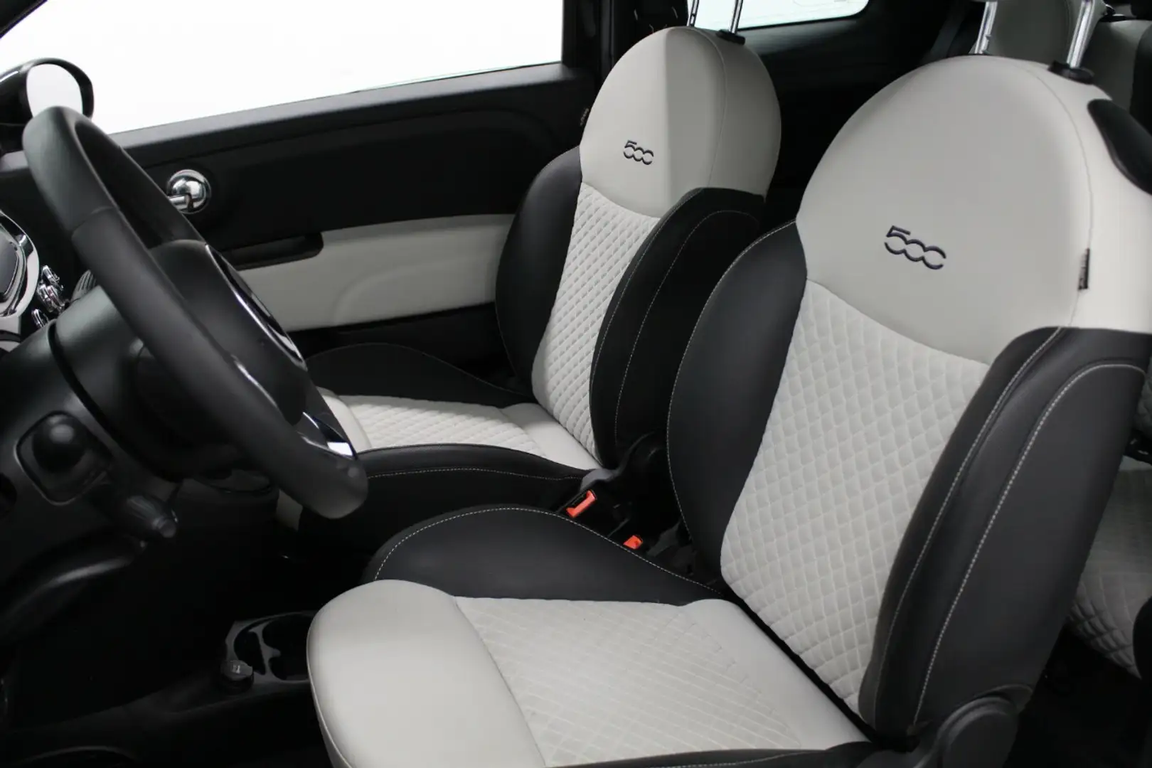 Fiat 500C 1.0 Dolcevita Klima+PDC+15J! Schwarz - 2