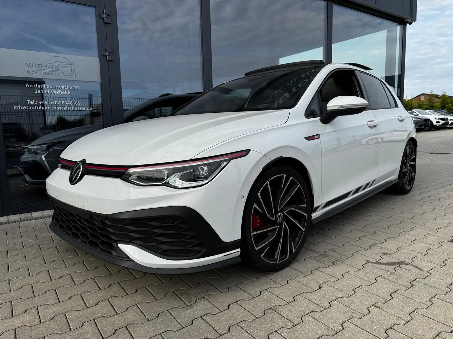 Volkswagen Golf GTI Clubsport 2.0 TSI/PANO/LEDER/ACC/KAMERA Wit - 2