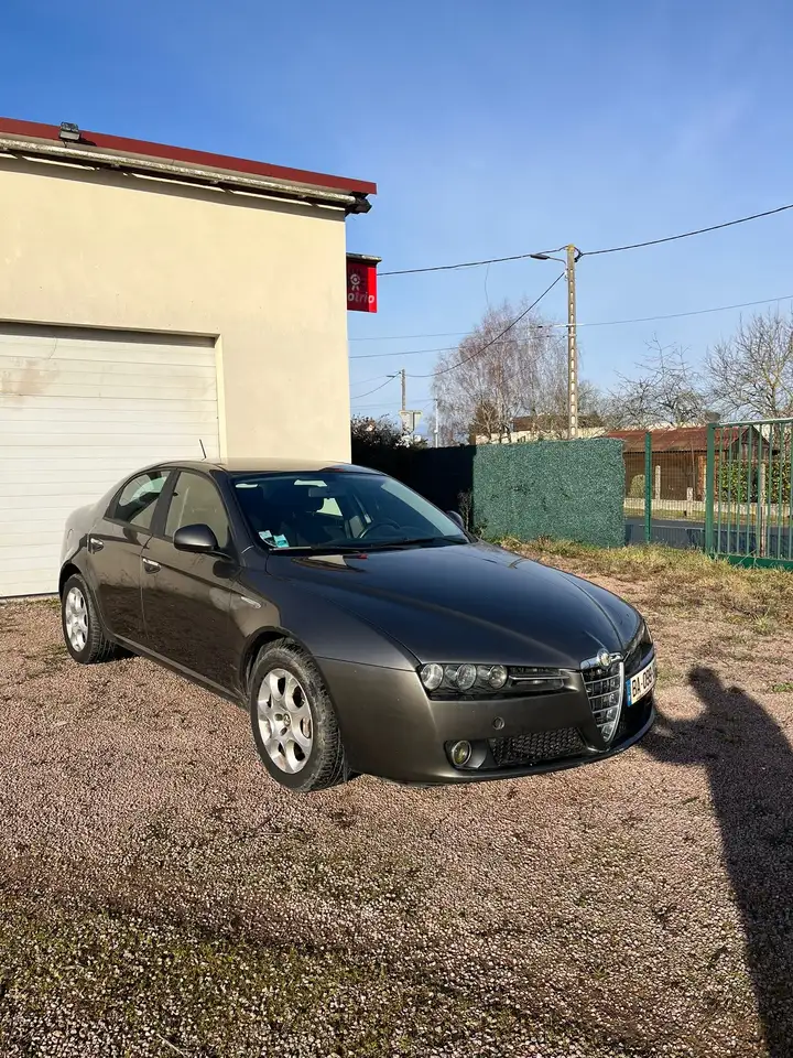 Alfa-romeo 159 1.9 JTDm 16V Distinctive