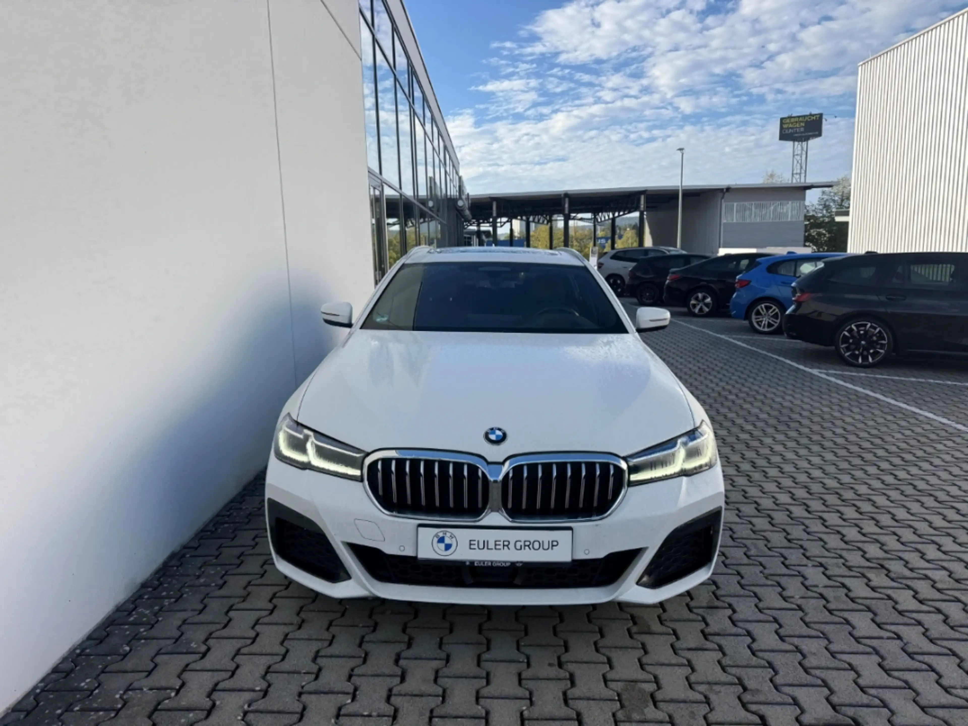 BMW 540 dA xDrive Touring M Sportpaket HUD Luftfederung St — photo 2
