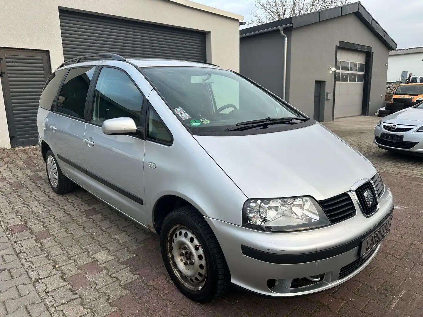 SEAT Alhambra 1.9TDI*Schecheft*Termpomat*Klima* Stříbrná - 1