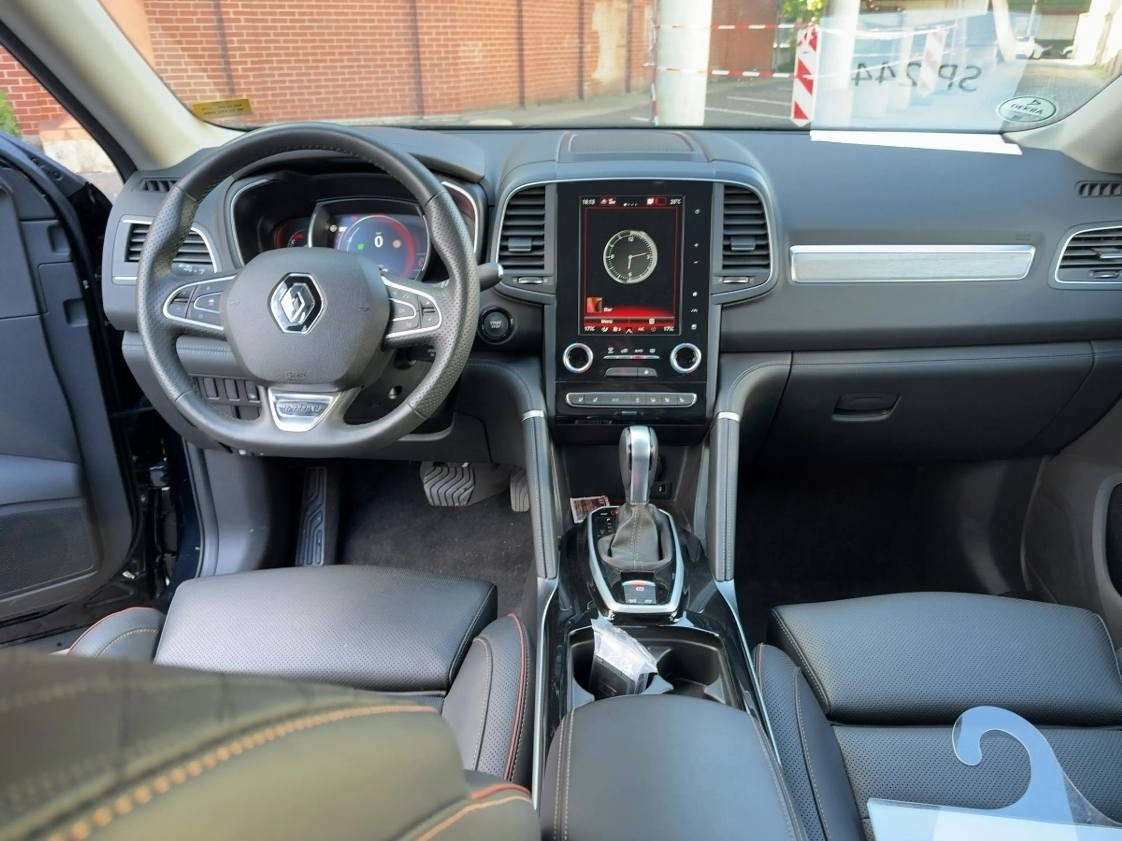Renault Koleos 1.3 TCe 160 INITIALE PARIS Automatik — photo 9