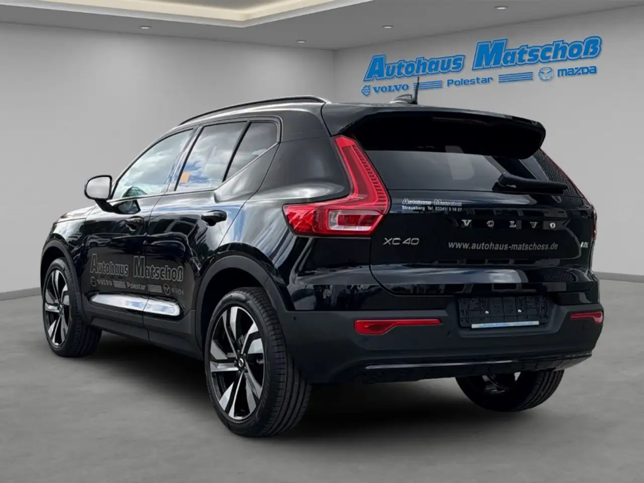 Volvo XC40 2026