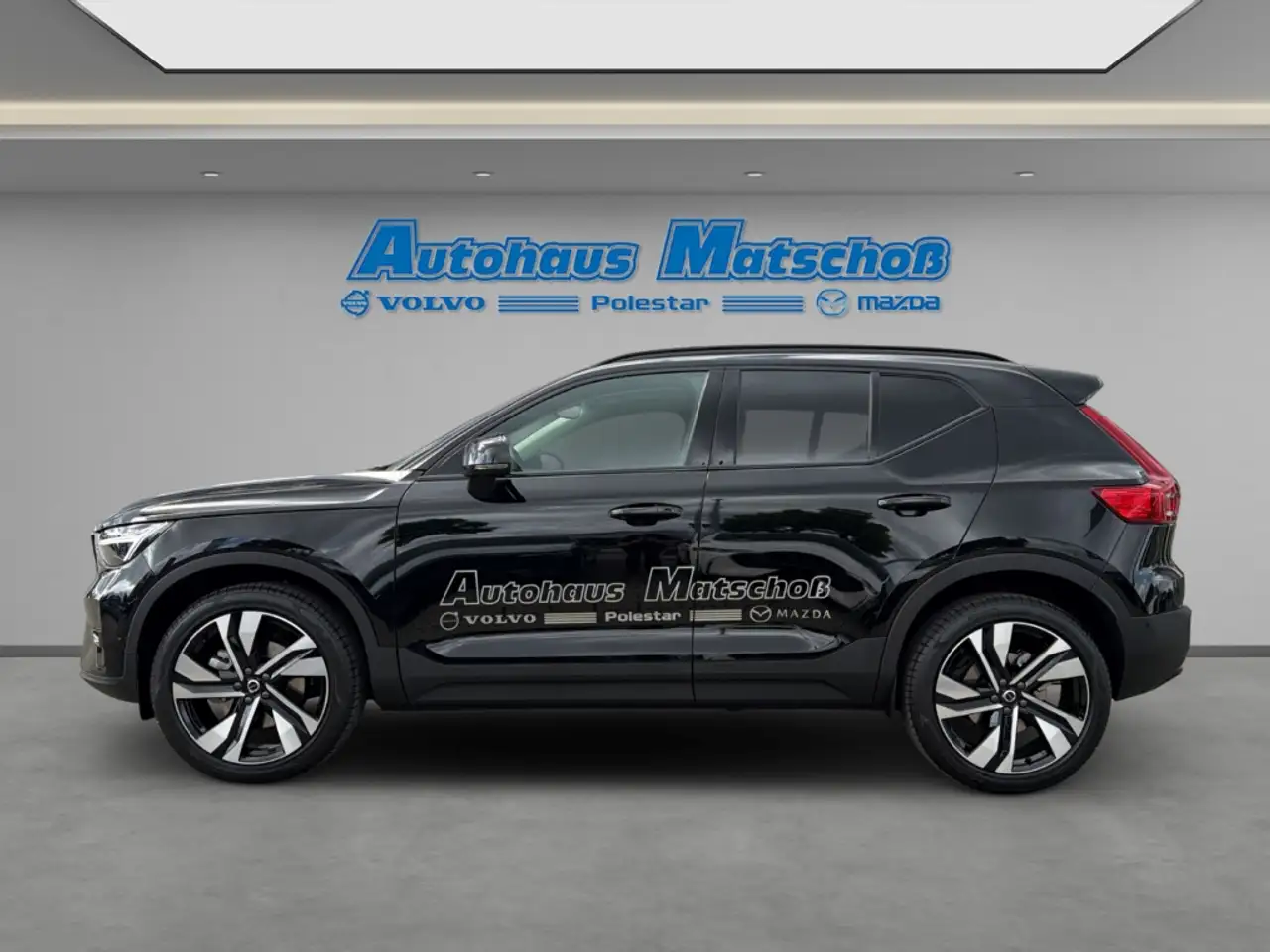 Volvo XC40 2026