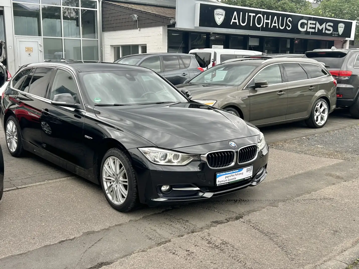 BMW 320 d Xenon Head-Up Navi Temp BT-Audio SHZ Negru - 1