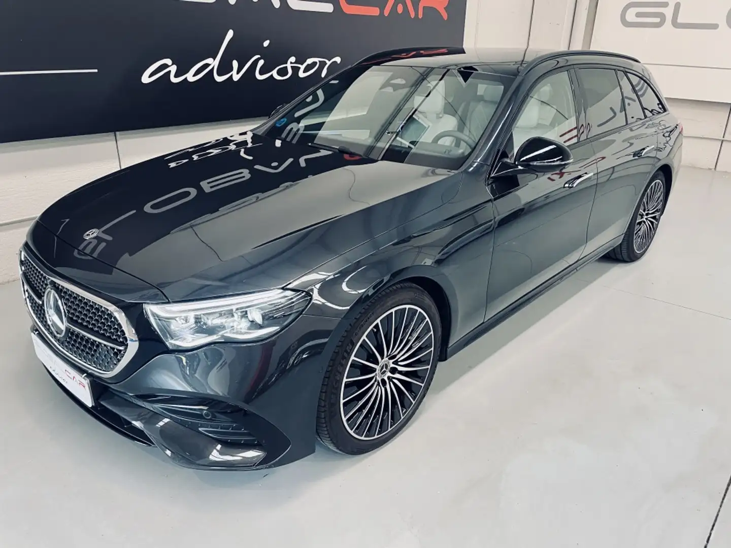 Mercedes-Benz E 300 Estate 300de 4Matic 9G-Tronic Gris - 1