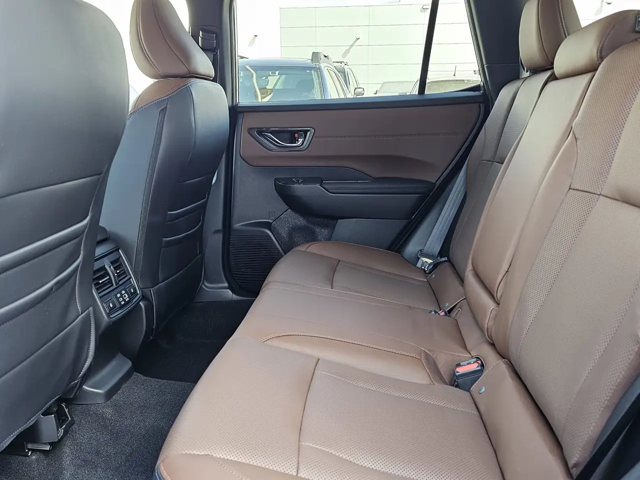 Subaru OUTBACK снимка Subaru OUTBACK