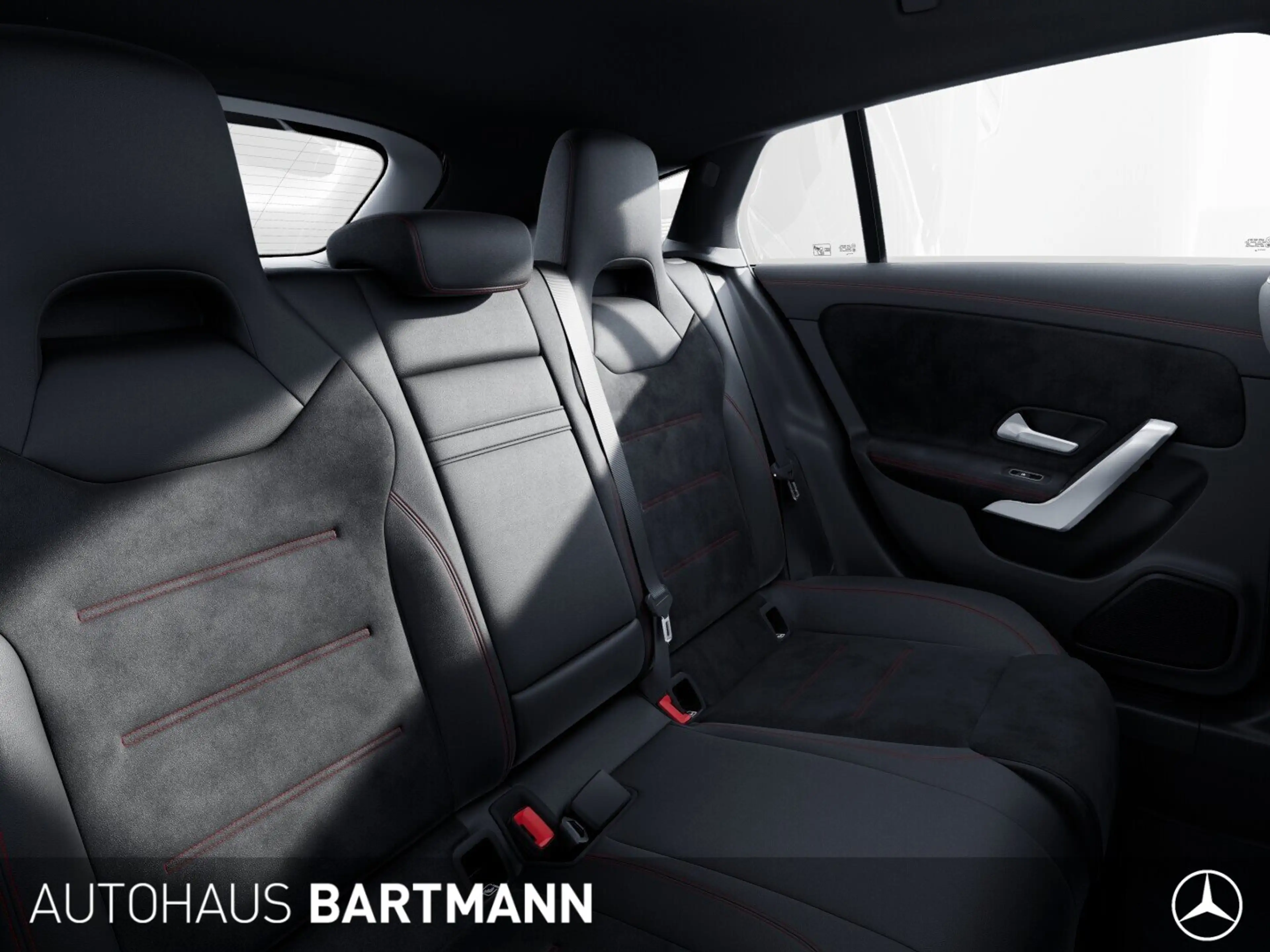 Mercedes-Benz CLA 200 CLA 200 SB+AMG+NAVI+KAMERA+ AMBIENTE+JungerStern — photo 11