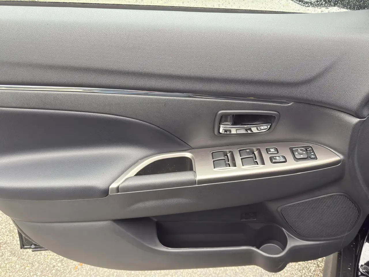 Mitsubishi RVR снимка Mitsubishi RVR