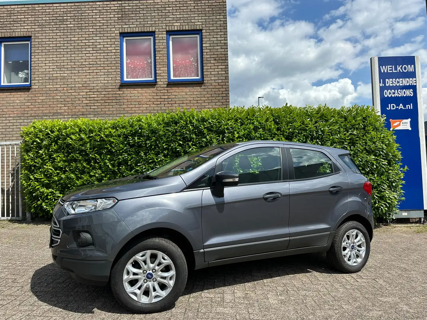 Ford EcoSport 1.0 EcoBoost Trend Airco, ElecPakket, Lmv, Pdc!!!! Grau - 1