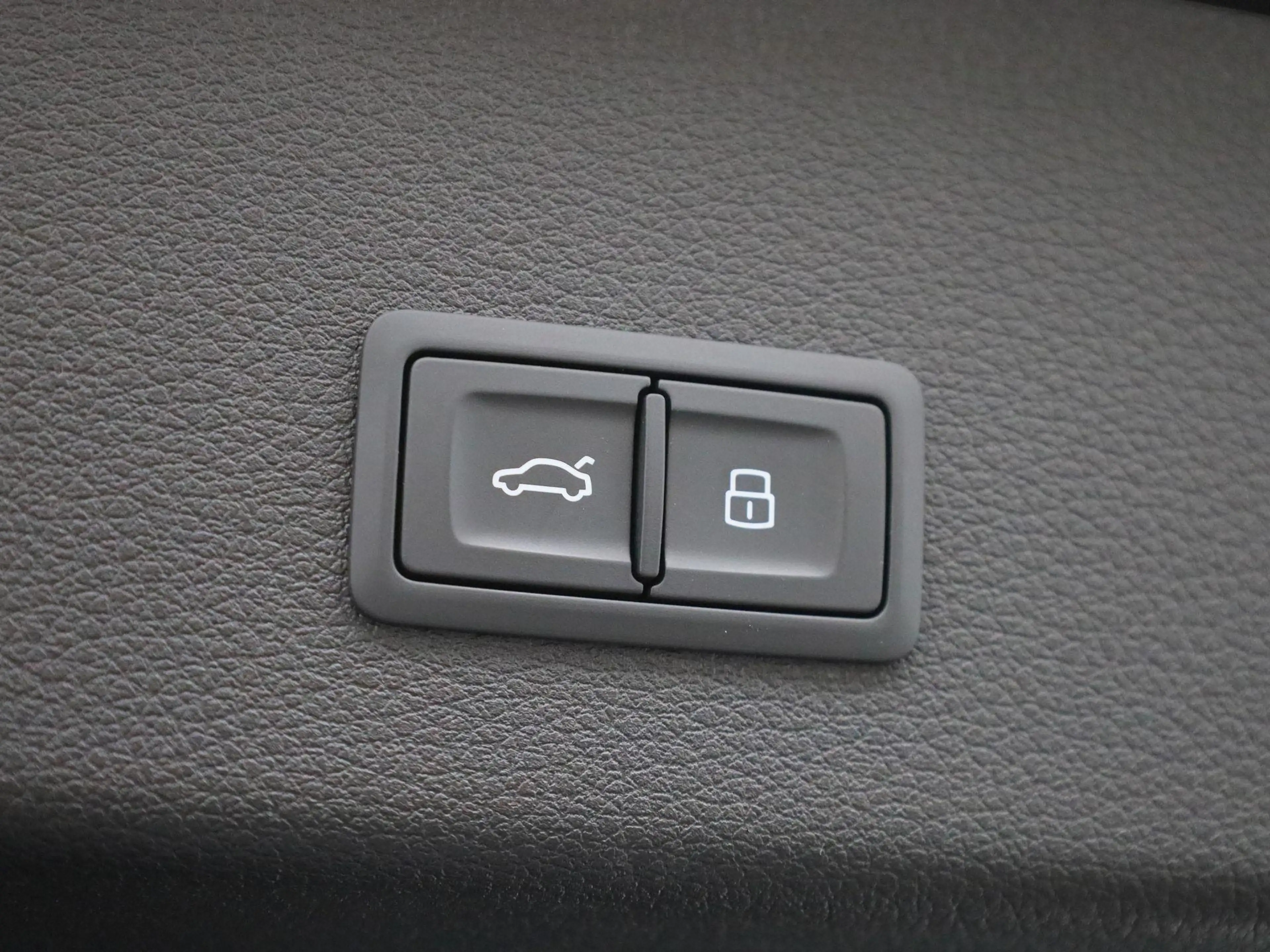 Audi e-tron Sportback 55 quattro S edition 95 kWh — photo 15