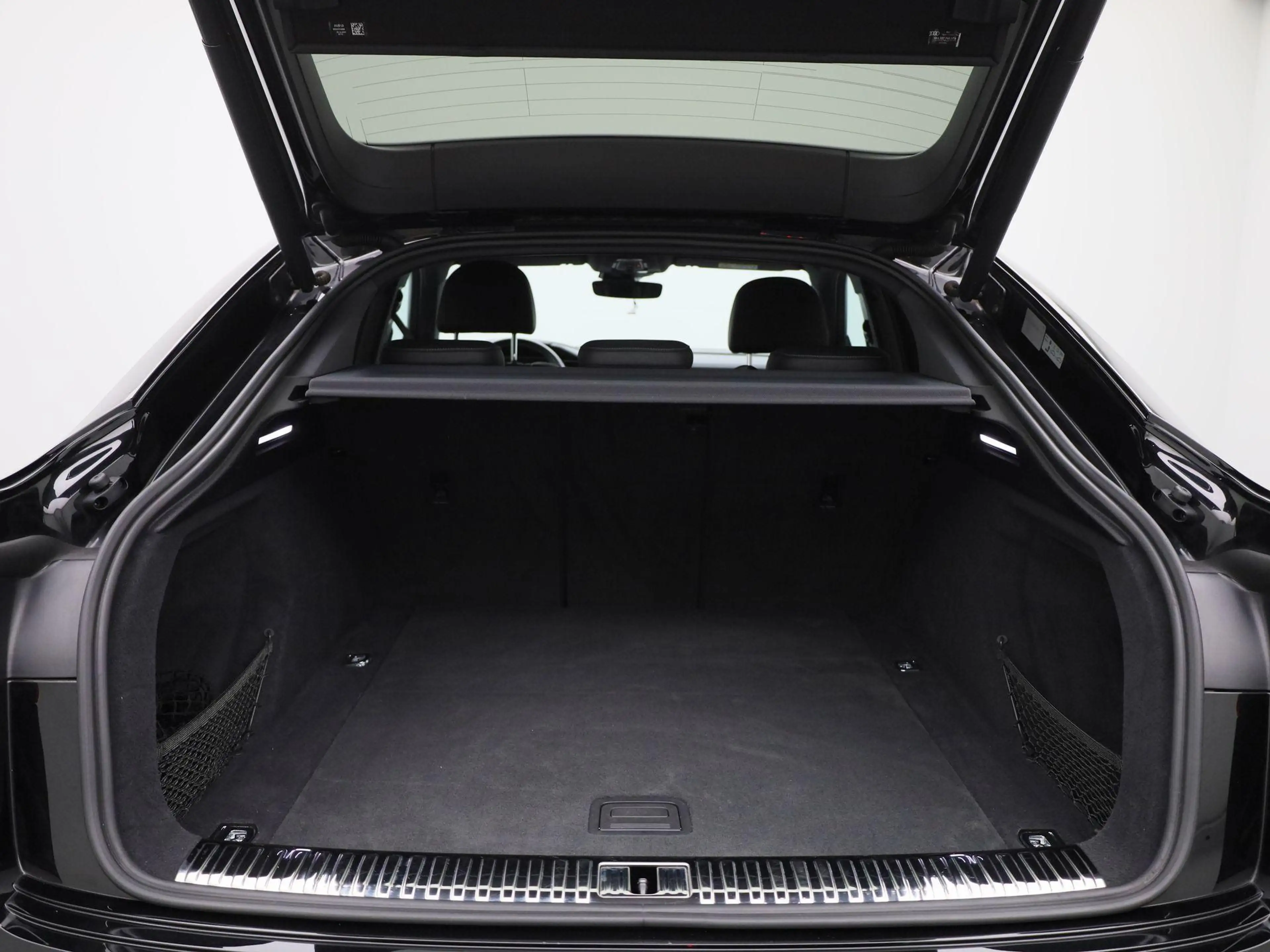 Audi e-tron Sportback 55 quattro S edition 95 kWh — photo 14