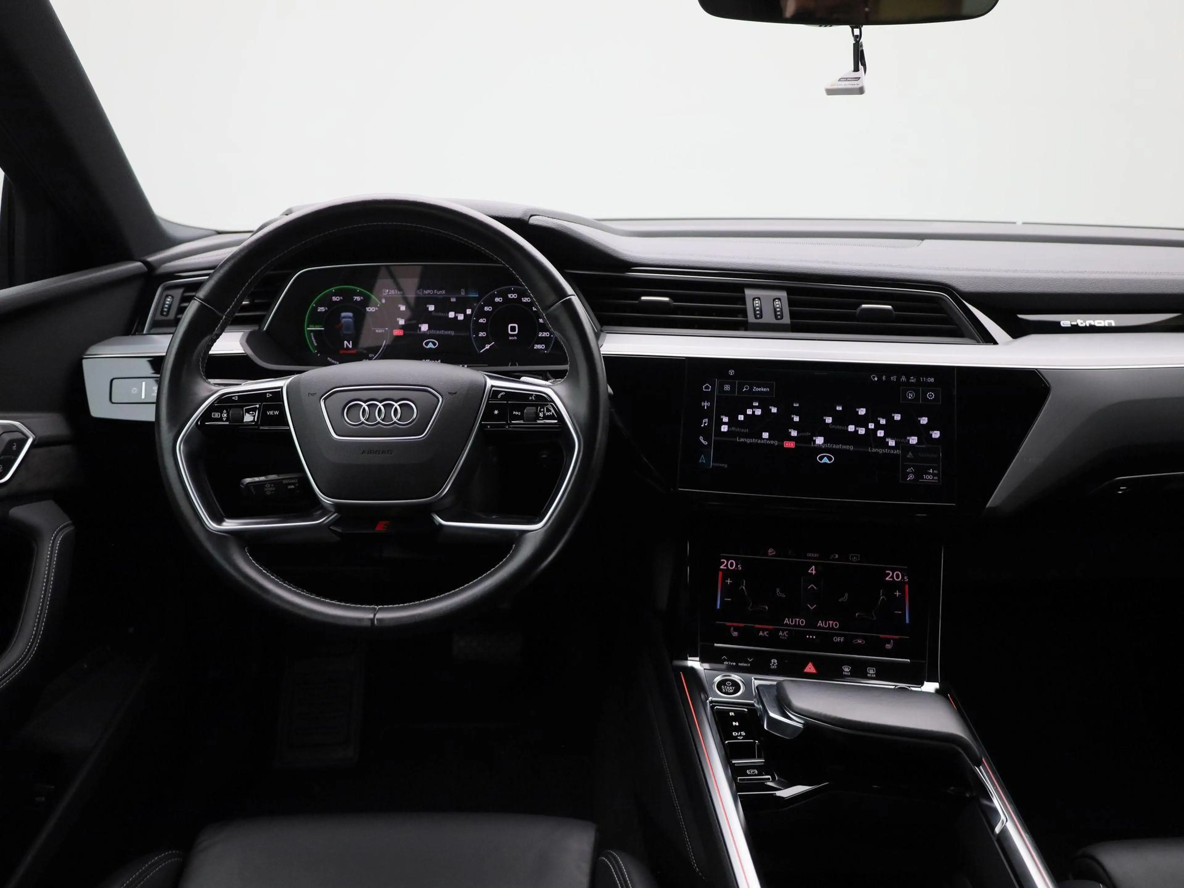 Audi e-tron Sportback 55 quattro S edition 95 kWh — photo 7