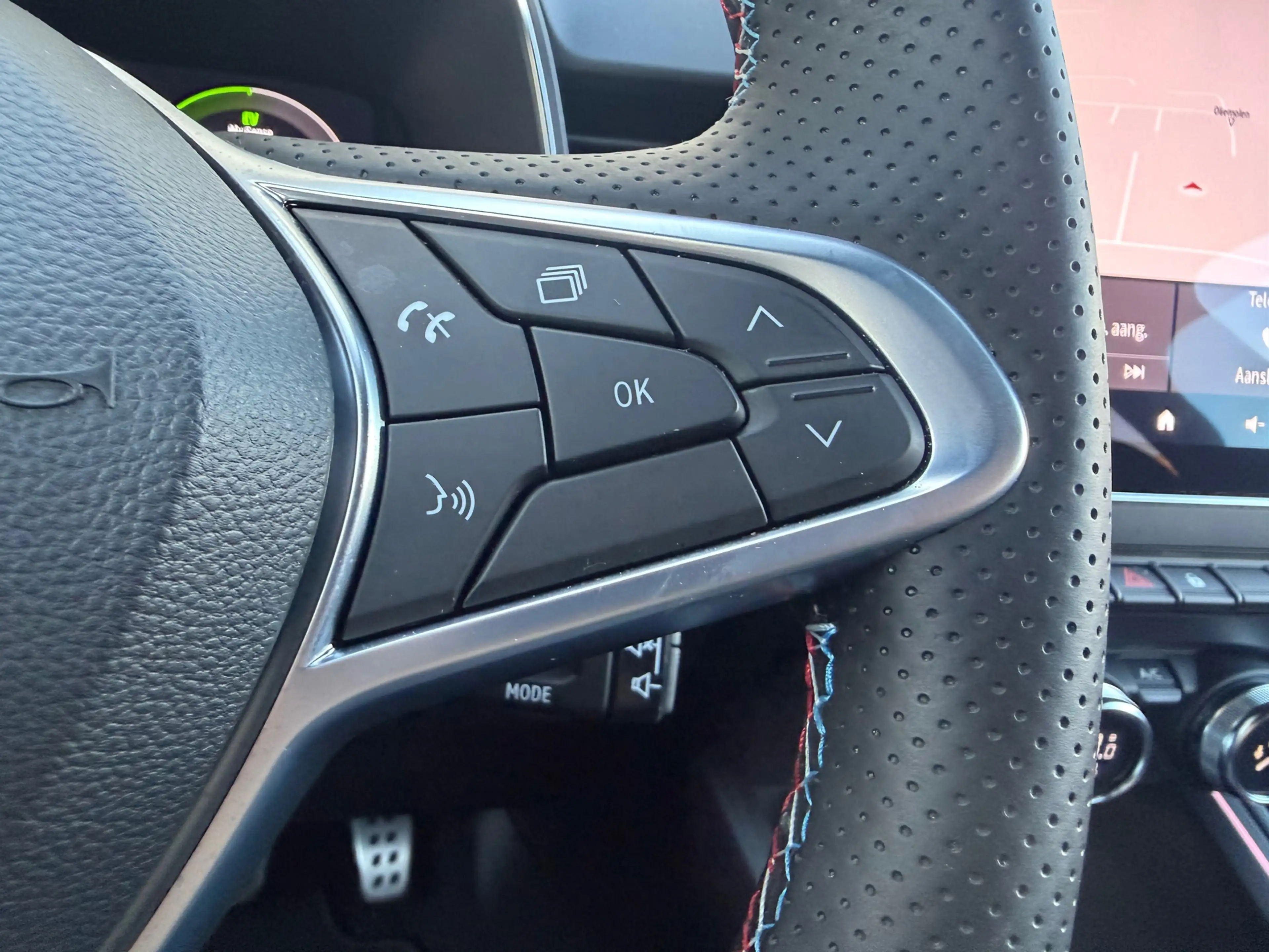 Renault Clio 1.6 E-Tech Full Hybrid 145 esprit Alpine, 4 seizoe — photo 11